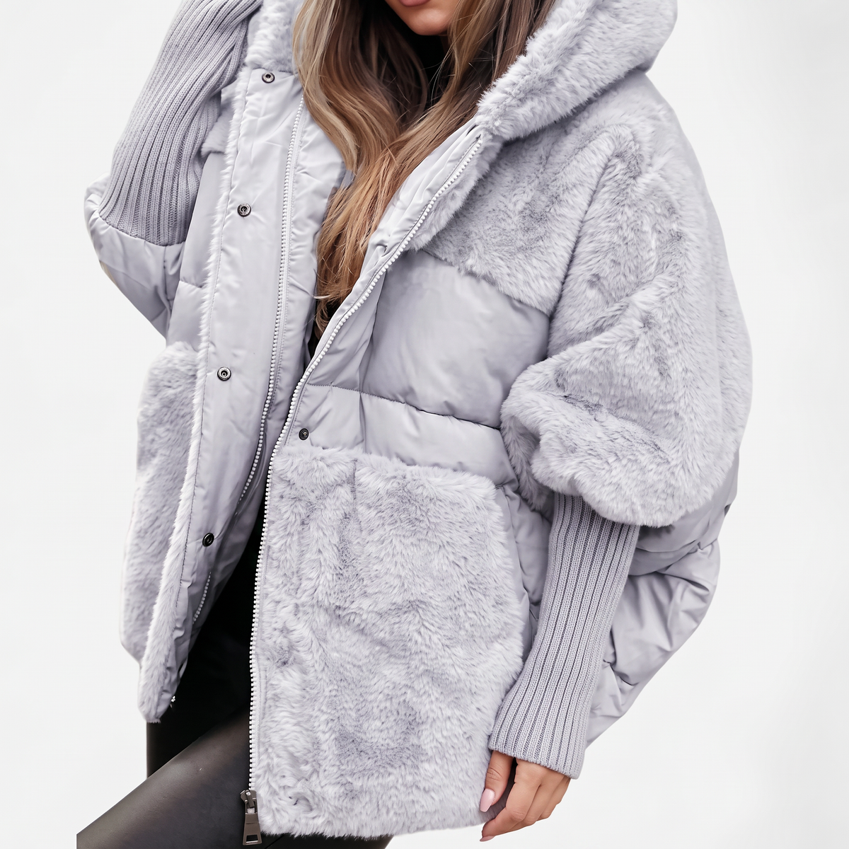 Amara | Manteau à Capuche en Peluche
