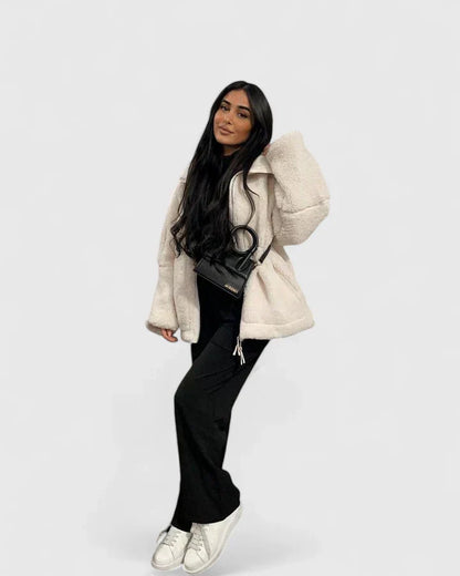 Tia | Veste Confortable