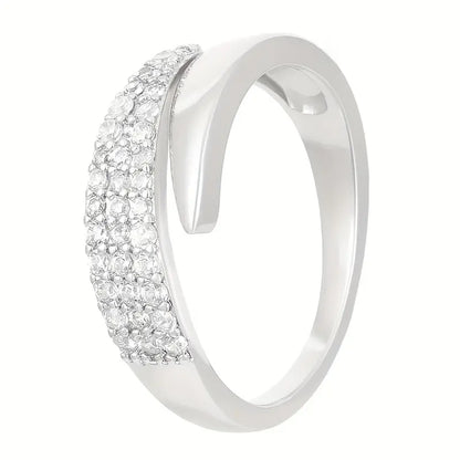 Bague Élégante avec Pierres Brillantes